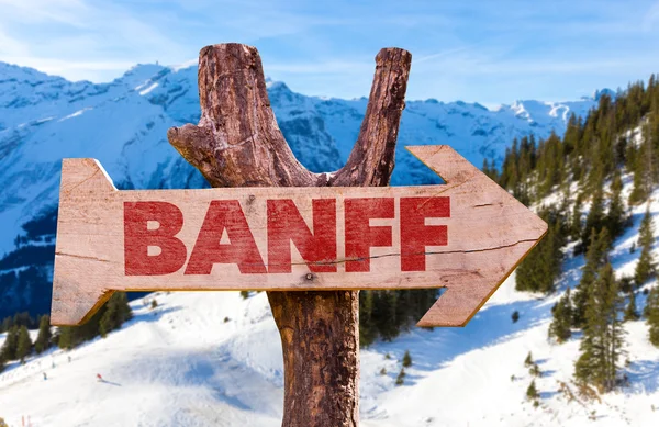 Banff sinal de madeira — Fotografia de Stock