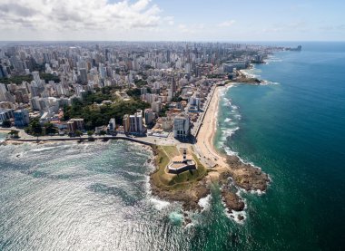Barra deniz feneri ve Salvador cityscape