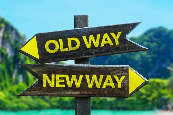 Old Way - New Way crossroad — Stock Photo, Image