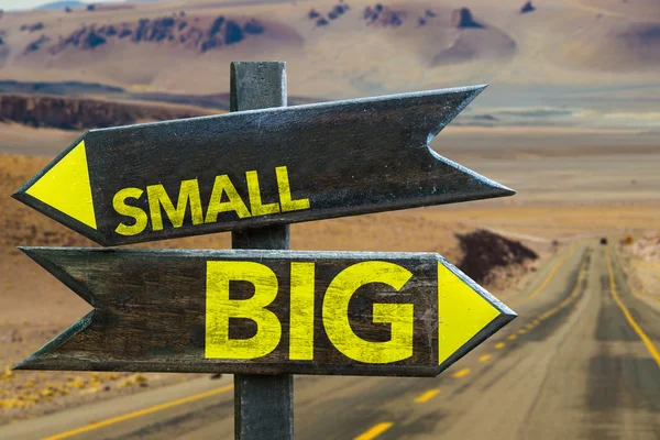 Small - Big crossroad — Stock Photo, Image