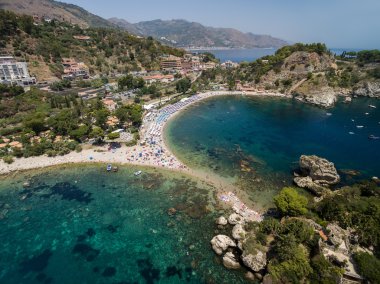 plaj ve Isola Bella Taormina adlı ada
