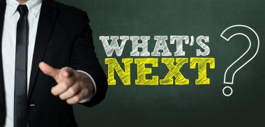 Siyah takım elbiseli adam.