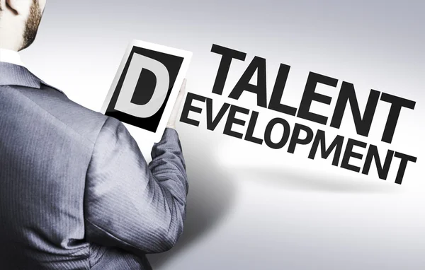 Homme d'affaires avec le texte Talent Development dans une image de concept — Photo
