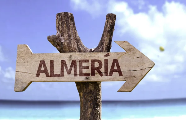 Деревянный знак Альмерии — стоковое фото