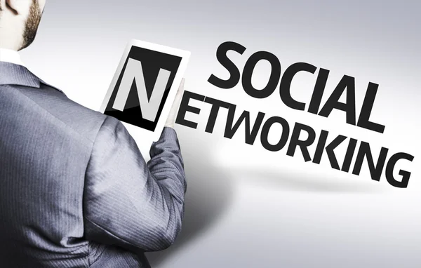 Imprenditore con il testo Social Networking — Foto Stock