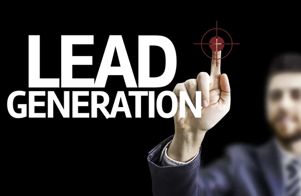 Homme d'affaires pointant le texte : Lead Generation — Photo