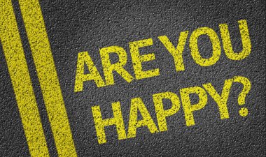 Mutlu musun? yolda yazılı