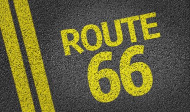 Rota 66 yolda yazılı