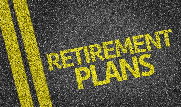 Pensionsplaner skriven på vägen — Stockfoto