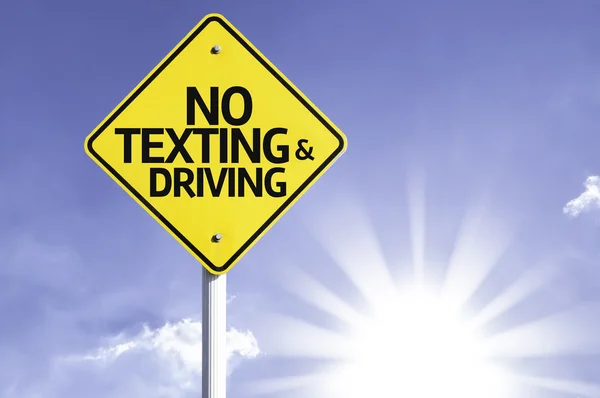 No texting & driving  road sign — Stock Photo, Image