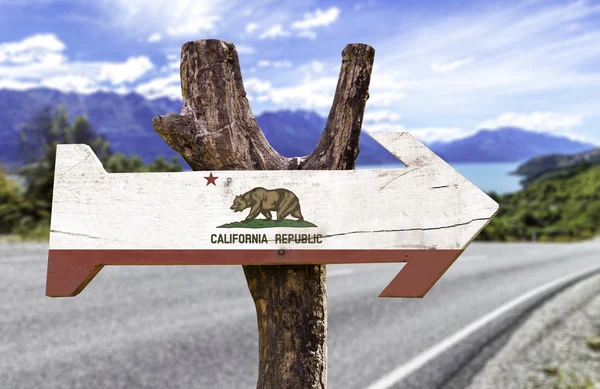 Estado da Califórnia sinal de madeira — Fotografia de Stock