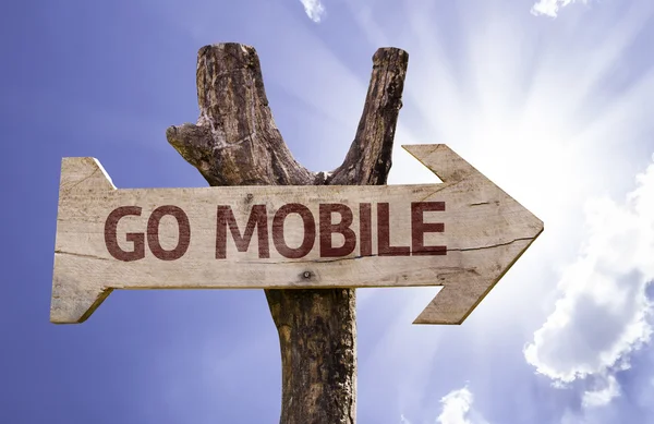 Go Mobile  wooden sign — Stock Photo, Image