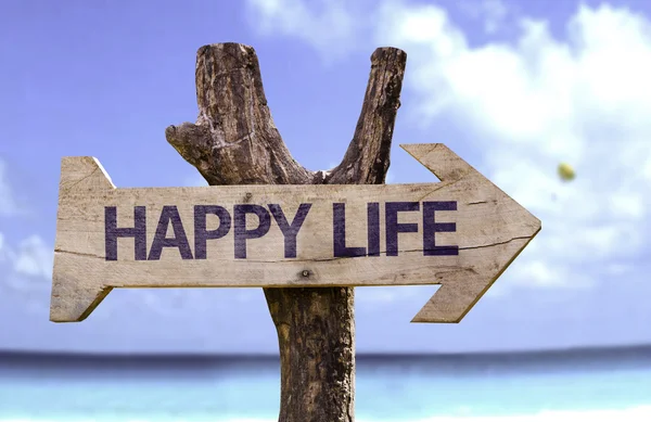 Happy Life semn de lemn — Fotografie, imagine de stoc