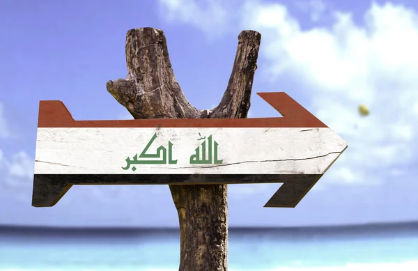 Iraq wooden sign — Stock Photo, Image