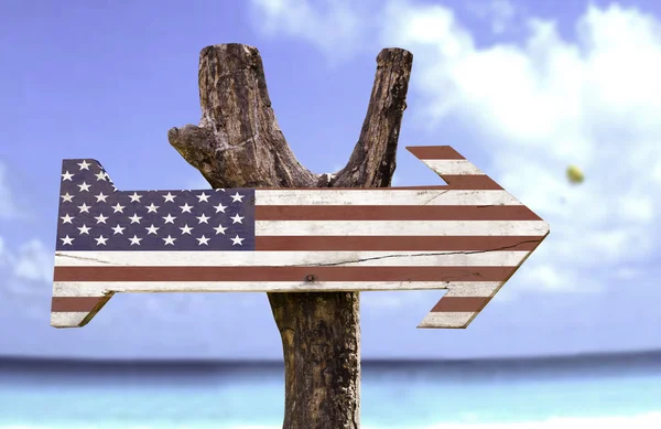 USA drewniany znak — Zdjęcie stockowe
