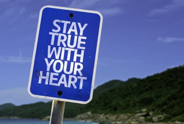Gerçek With Your Heart işareti kal
