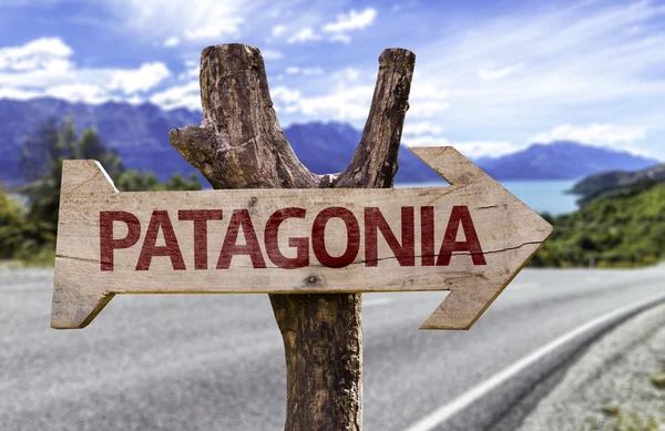 Signo de madera Patagonia — Foto de Stock