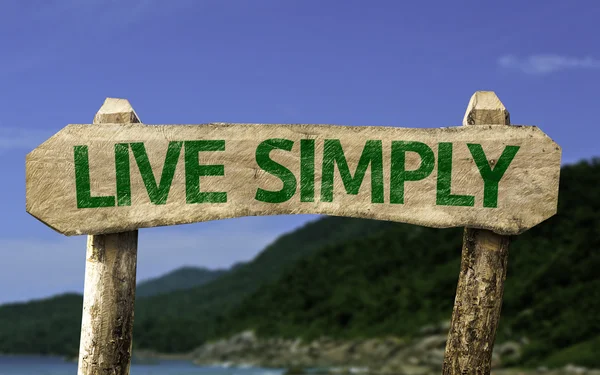 Live Simply wooden sign — Stock Photo, Image