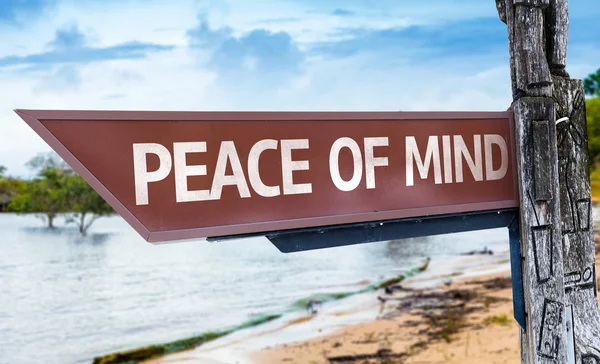 Peace of Mind wooden sign — Stock Photo, Image