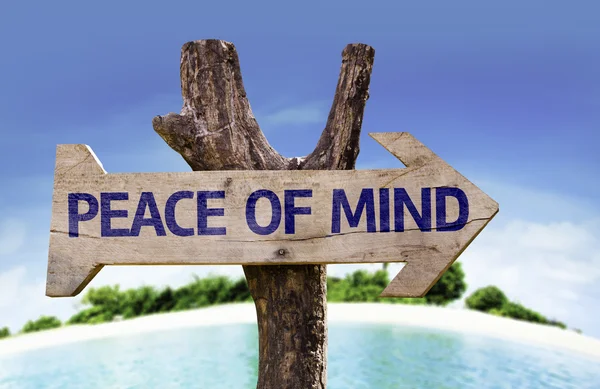 Peace of Mind wooden sign — Stock Photo, Image