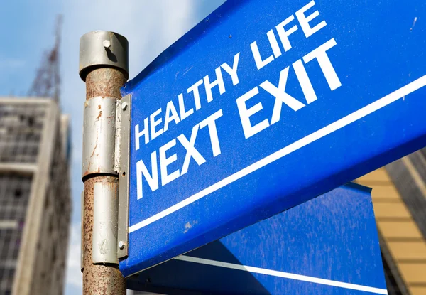 Sağlıklı yaşam sonraki çıkış işareti — Stok fotoğraf