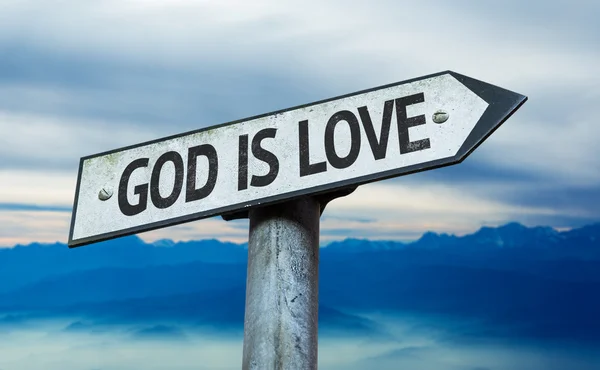 Бог - это знак любви — стоковое фото