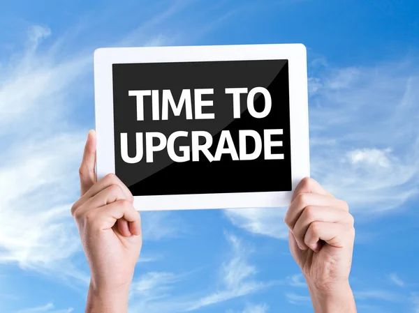 Tablet pc z tekstu czas na Upgrade — Zdjęcie stockowe