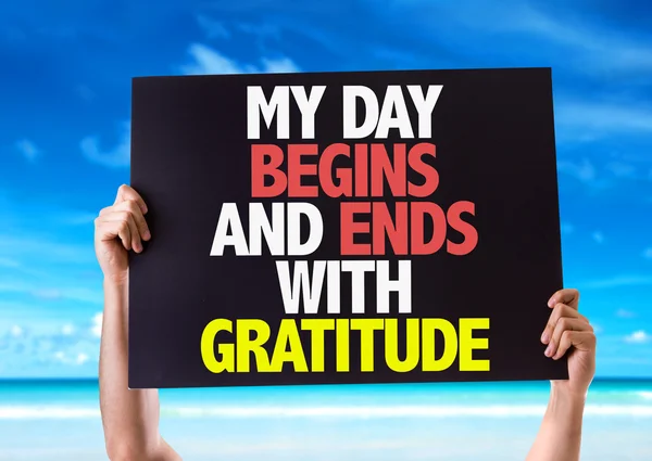 Meu dia começa e termina com cartão de Gratidão — Fotografia de Stock