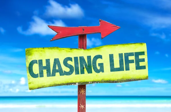 Chasing Life text sign — Stock Photo, Image