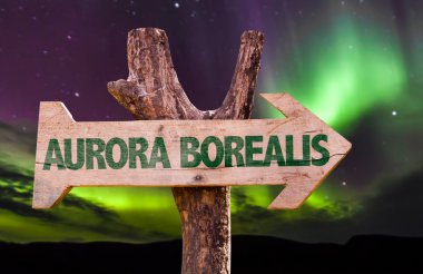 Aurora Borealis ahşap işareti