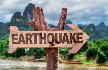 Earthquake wooden sign clipart