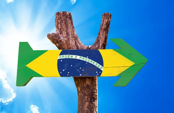 Señal de madera bandera de Brasil — Foto de Stock