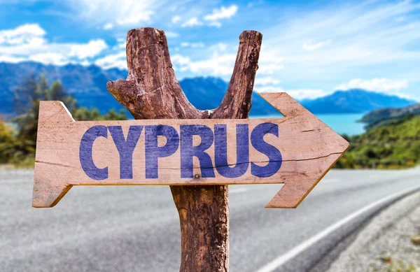 Señal de madera Chipre — Foto de Stock