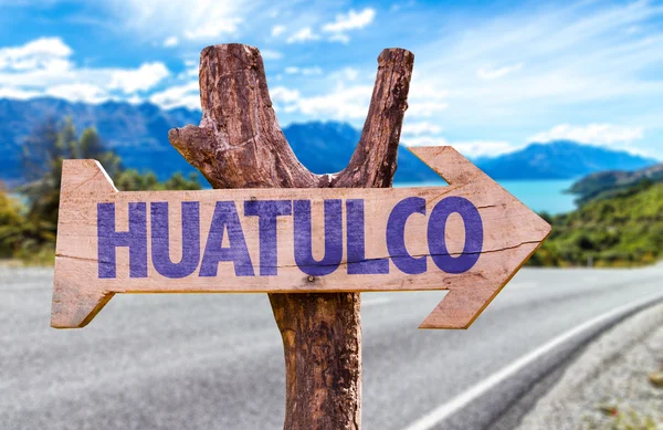 Huatulco wooden sign — Stock Photo, Image