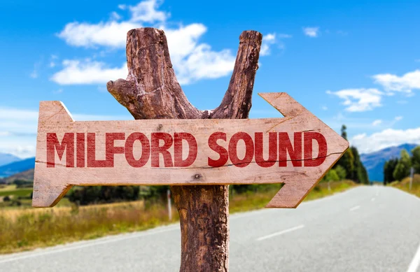 Milford Som sinal de madeira — Fotografia de Stock