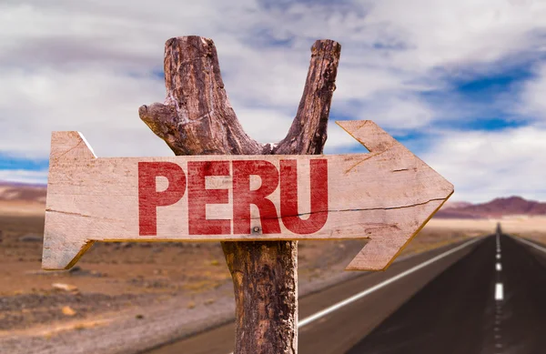 Señal de madera Perú — Foto de Stock