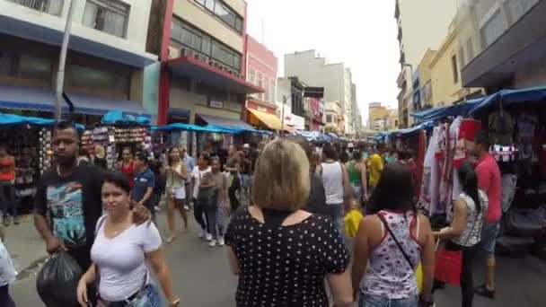 De populaire straat in Rua commerce — Stockvideo