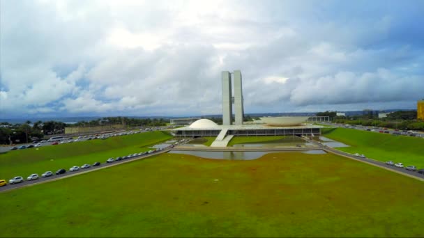 Der brasilianische Nationalkongress — Stockvideo