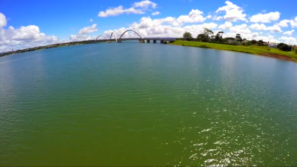 Juscelino kubitschek brug — Stockvideo