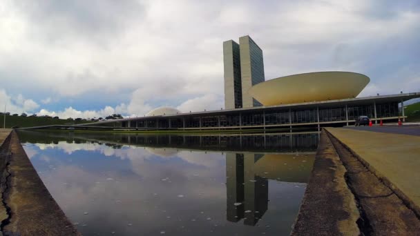 Der brasilianische Nationalkongress — Stockvideo