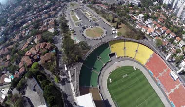 Estadio yapmak Pacaembu Sao Paulo içinde