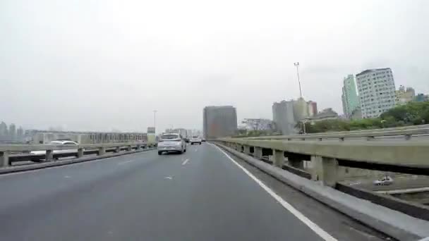 Conduire dans la célèbre Leste radiale à Sao Paulo, Brésil — Video