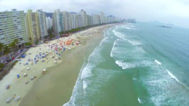 ünlü Brezilyalı kıyı şeridi Beach'de