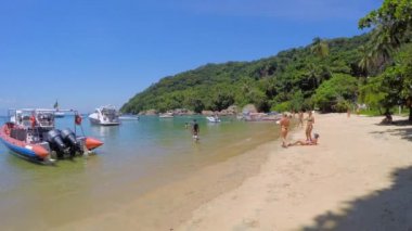 Ilha Grande ünlü Praia do Pouso
