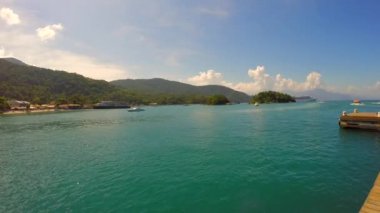 Ilha Grande ünlü Praia do Pouso