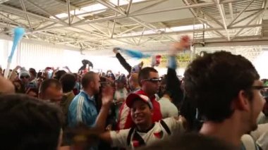 Arjantin hayranları mach önce şarkı