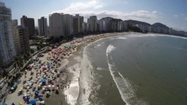 ünlü Brezilyalı kıyı şeridi Beach'de