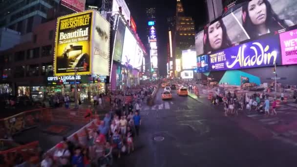 Вождение в Таймс-сквер — стоковое видео