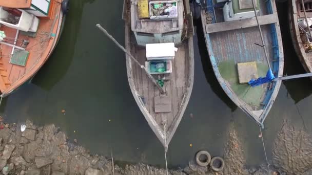 Muelle de barco de la comunidad nativa — Vídeos de Stock