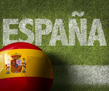 Yeşil futbol sahası